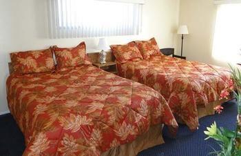 הולמס ביץ' White Sands Beach Resort מראה חיצוני תמונה
